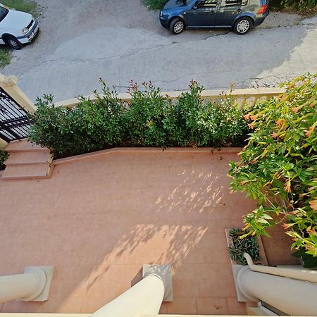 Apartmani Radovic Bijela Habitación foto